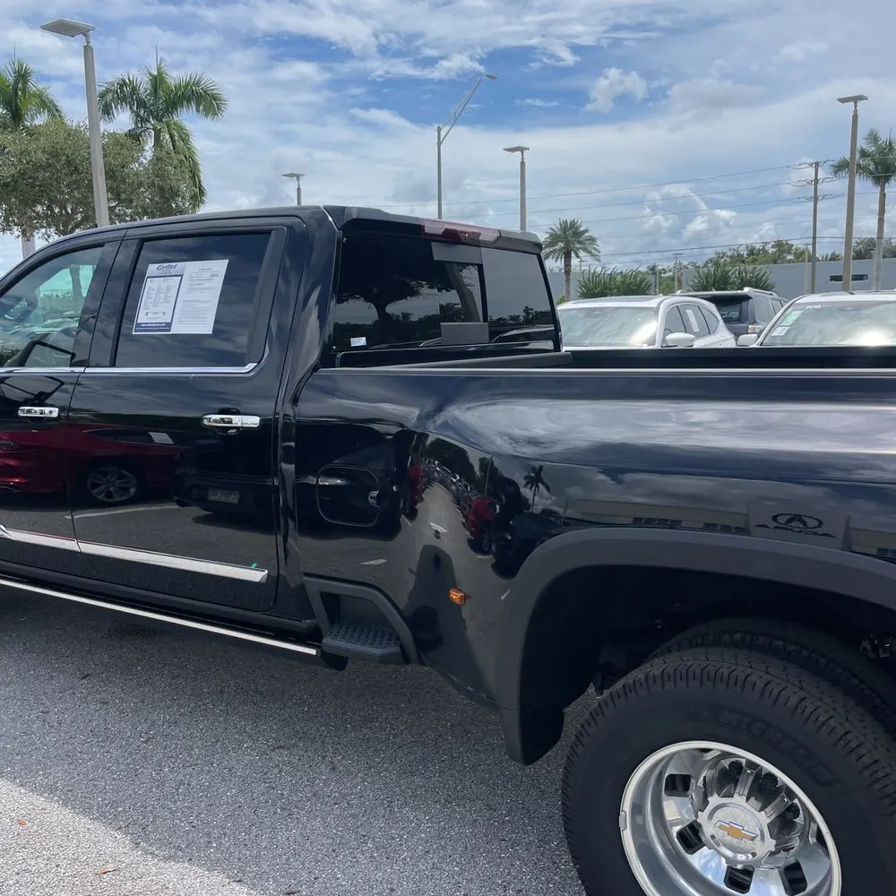2025 Chevrolet Silverado 3500HD High Country