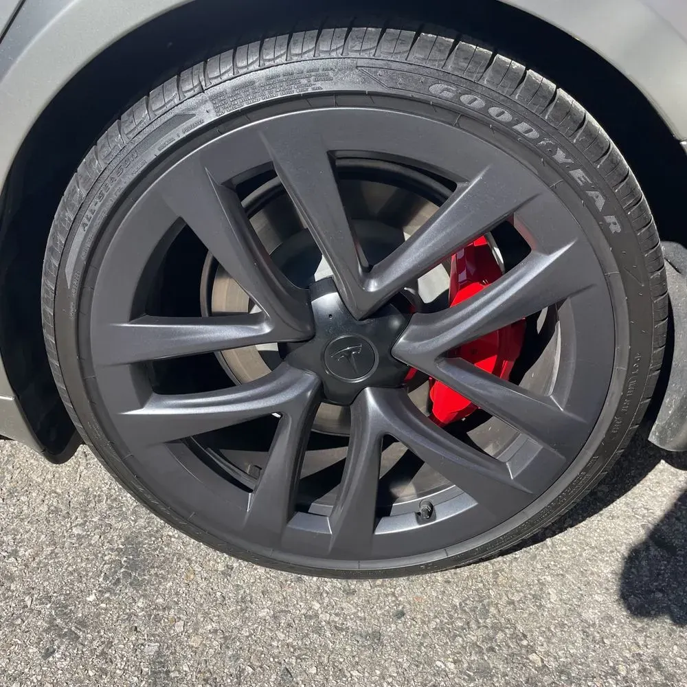 2023 Tesla Model S Plaid