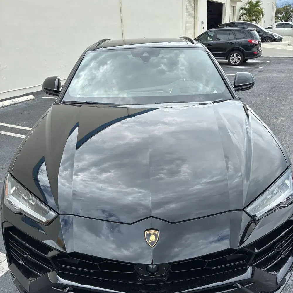 2020 Lamborghini Urus Base