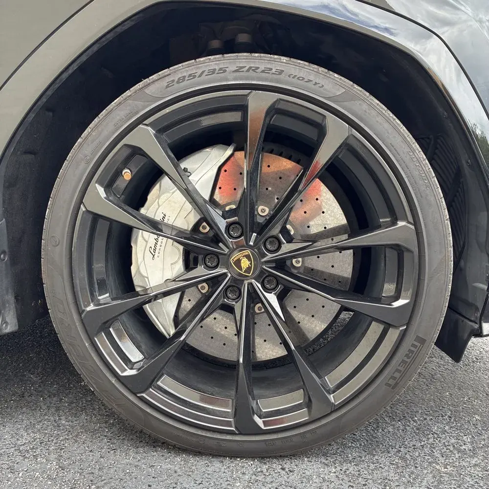 2020 Lamborghini Urus Base