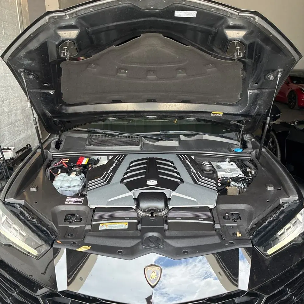 2020 Lamborghini Urus Base