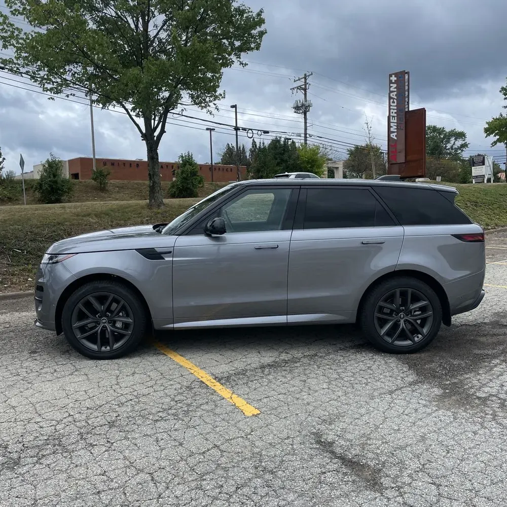 2025 Land Rover Range Rover Sport Dynamic SE P400