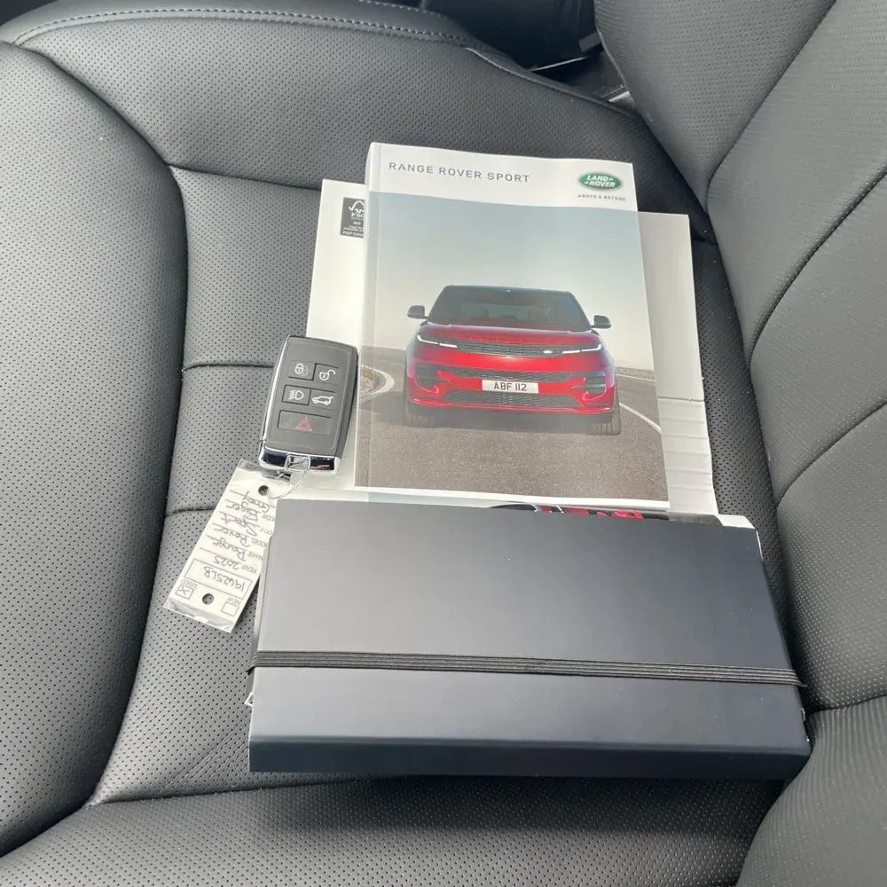 2025 Land Rover Range Rover Sport Dynamic SE P400