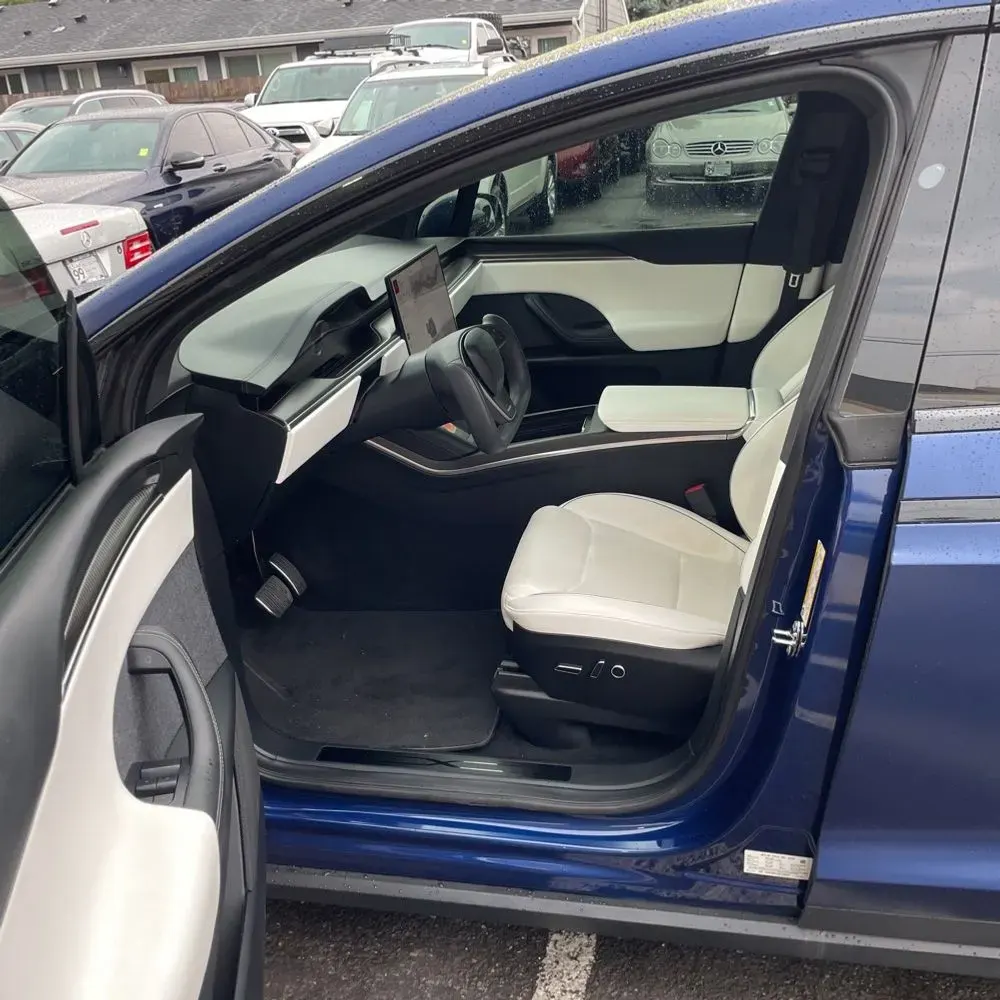 2022 Tesla Model X Plaid
