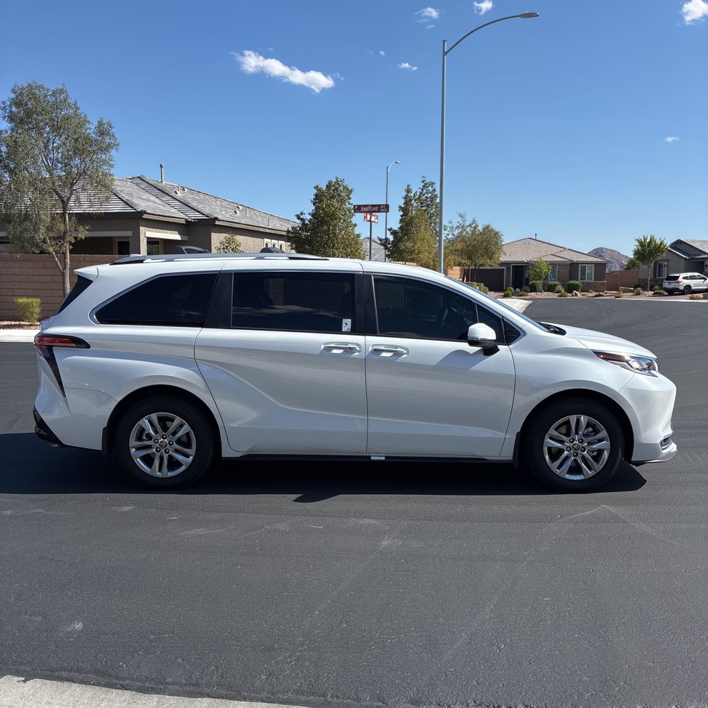 2026 Toyota Sienna Limited 7-Passenger