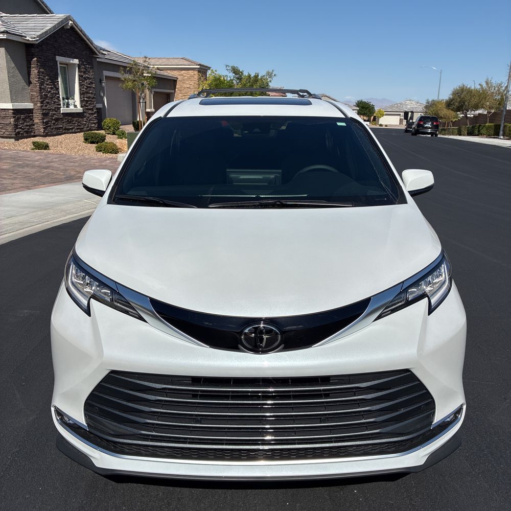 2026 Toyota Sienna Limited 7-Passenger