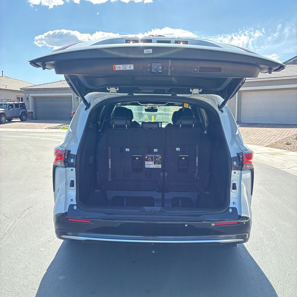 2026 Toyota Sienna Limited 7-Passenger