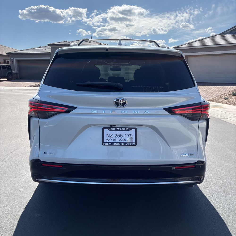 2026 Toyota Sienna Limited 7-Passenger