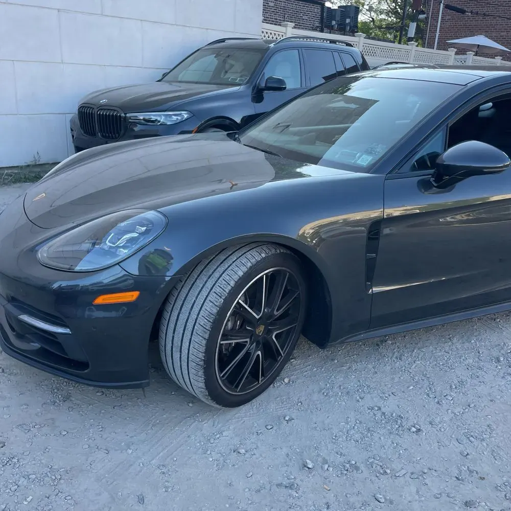 2018 Porsche Panamera 4