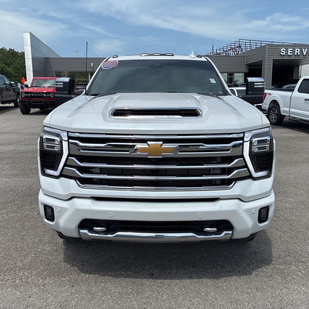 2024 Chevrolet Silverado 3500HD High Country