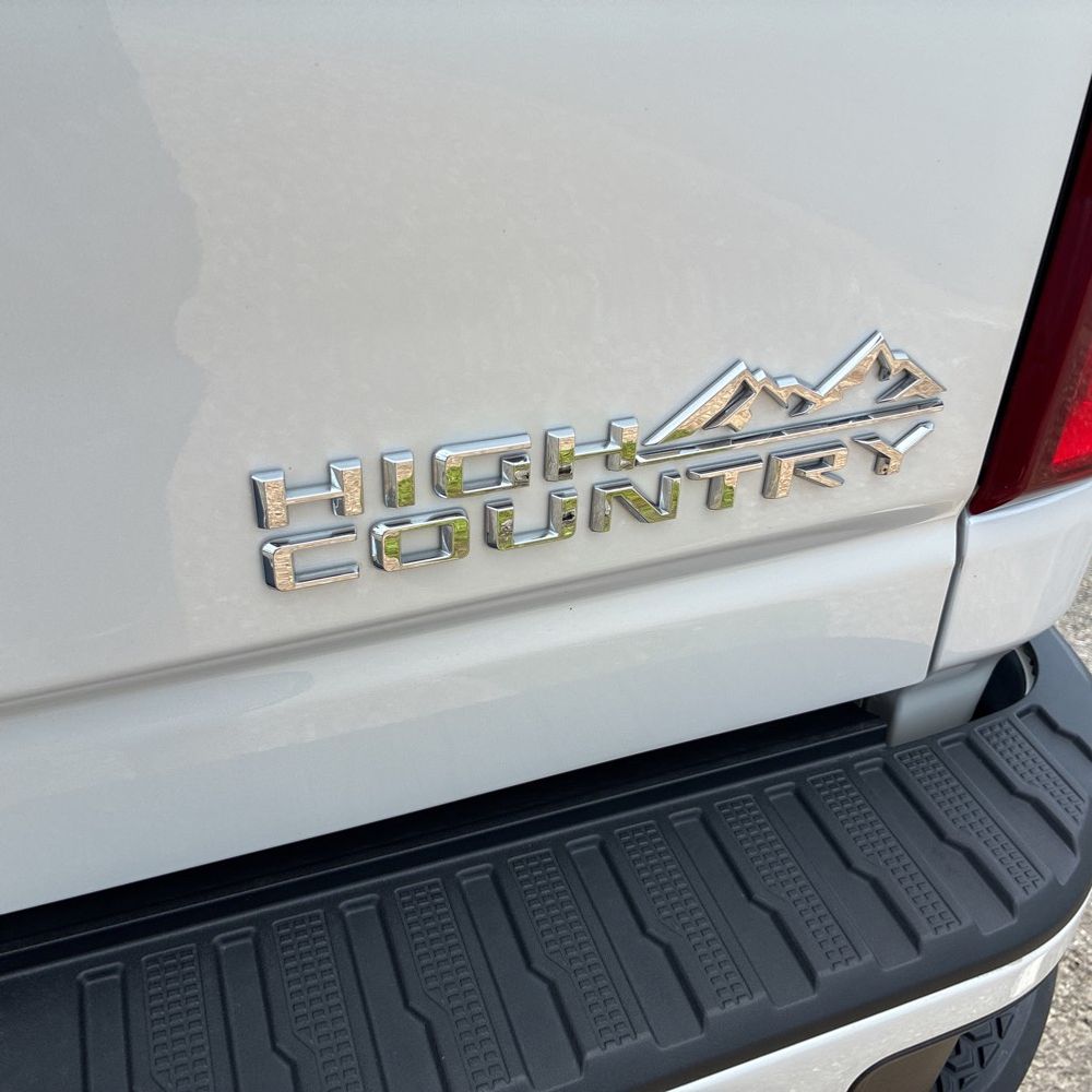 2024 Chevrolet Silverado 3500HD High Country