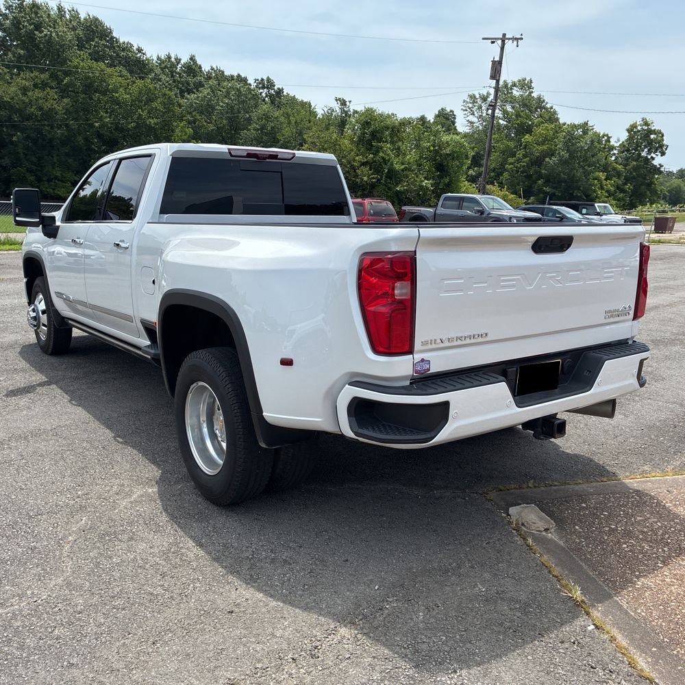 2024 Chevrolet Silverado 3500HD High Country