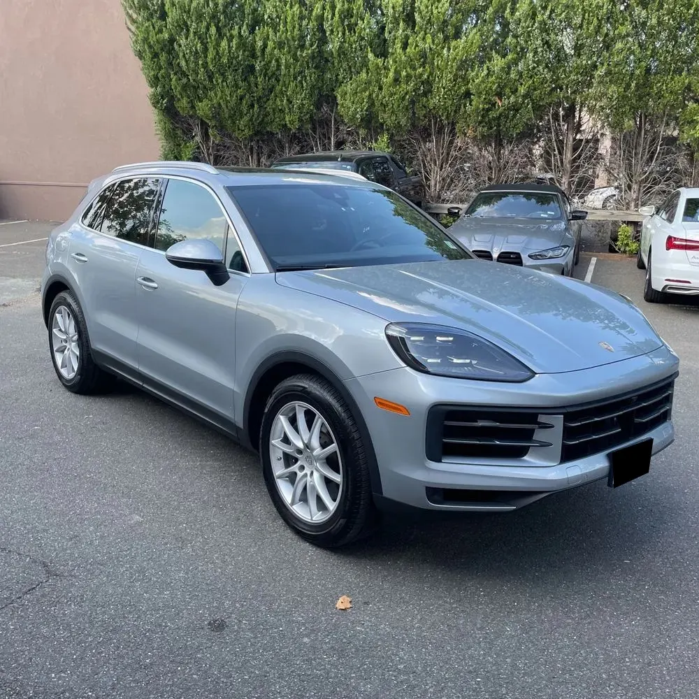 2024 Porsche Cayenne Base