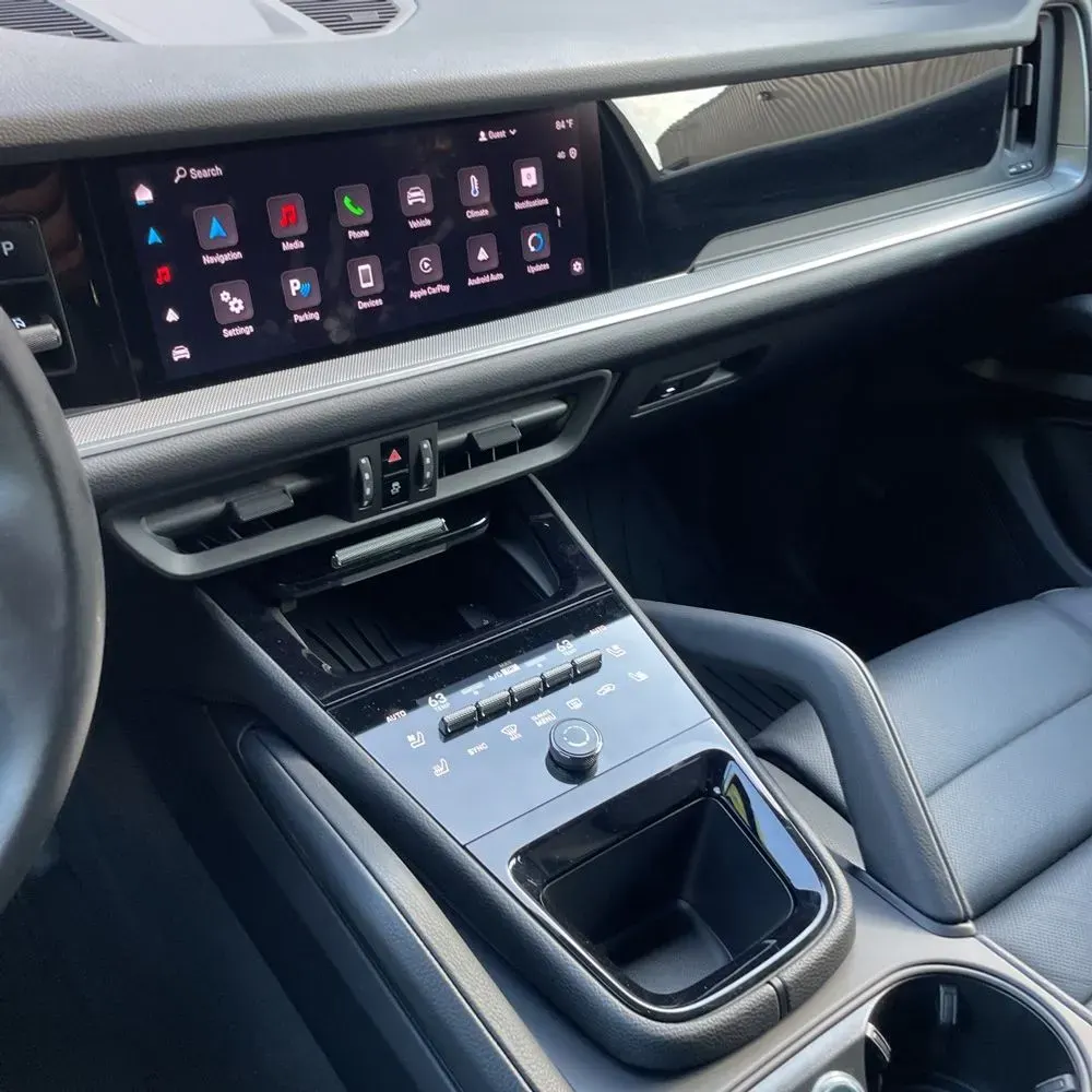 2024 Porsche Cayenne Base