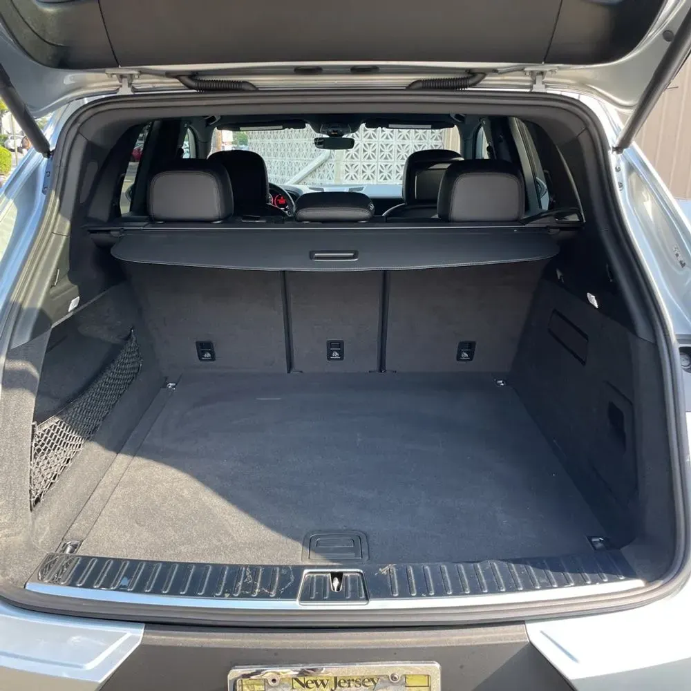 2024 Porsche Cayenne Base