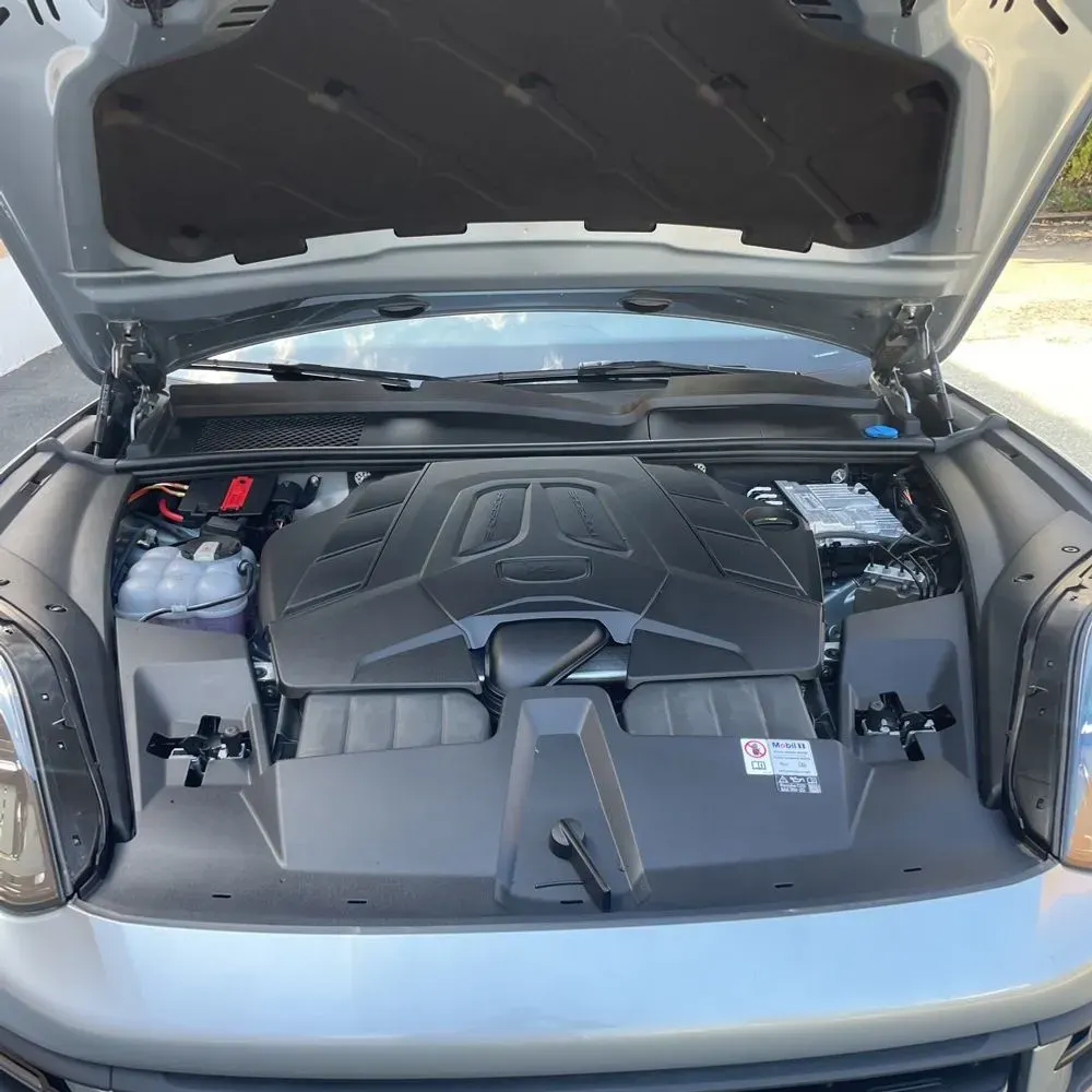 2024 Porsche Cayenne Base