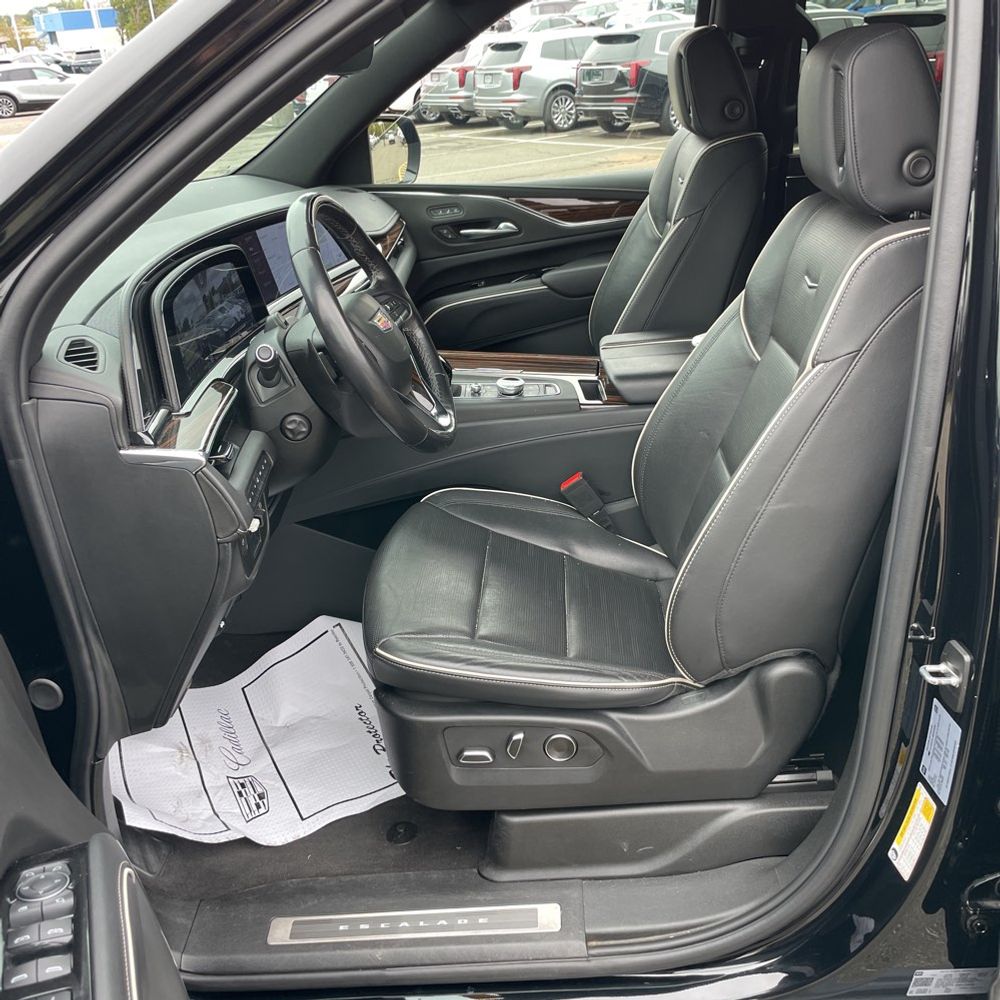 2024 Cadillac Escalade Premium Luxury