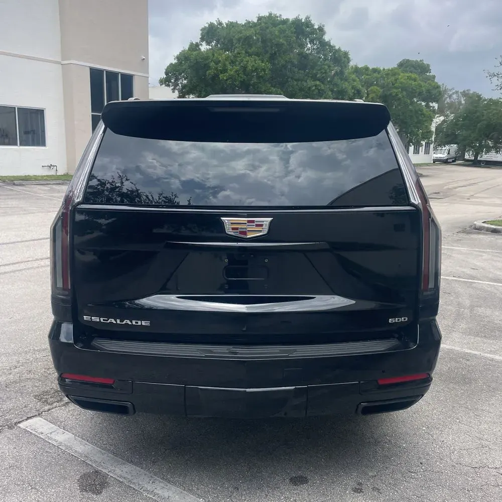 2025 Cadillac Escalade Sport Platinum