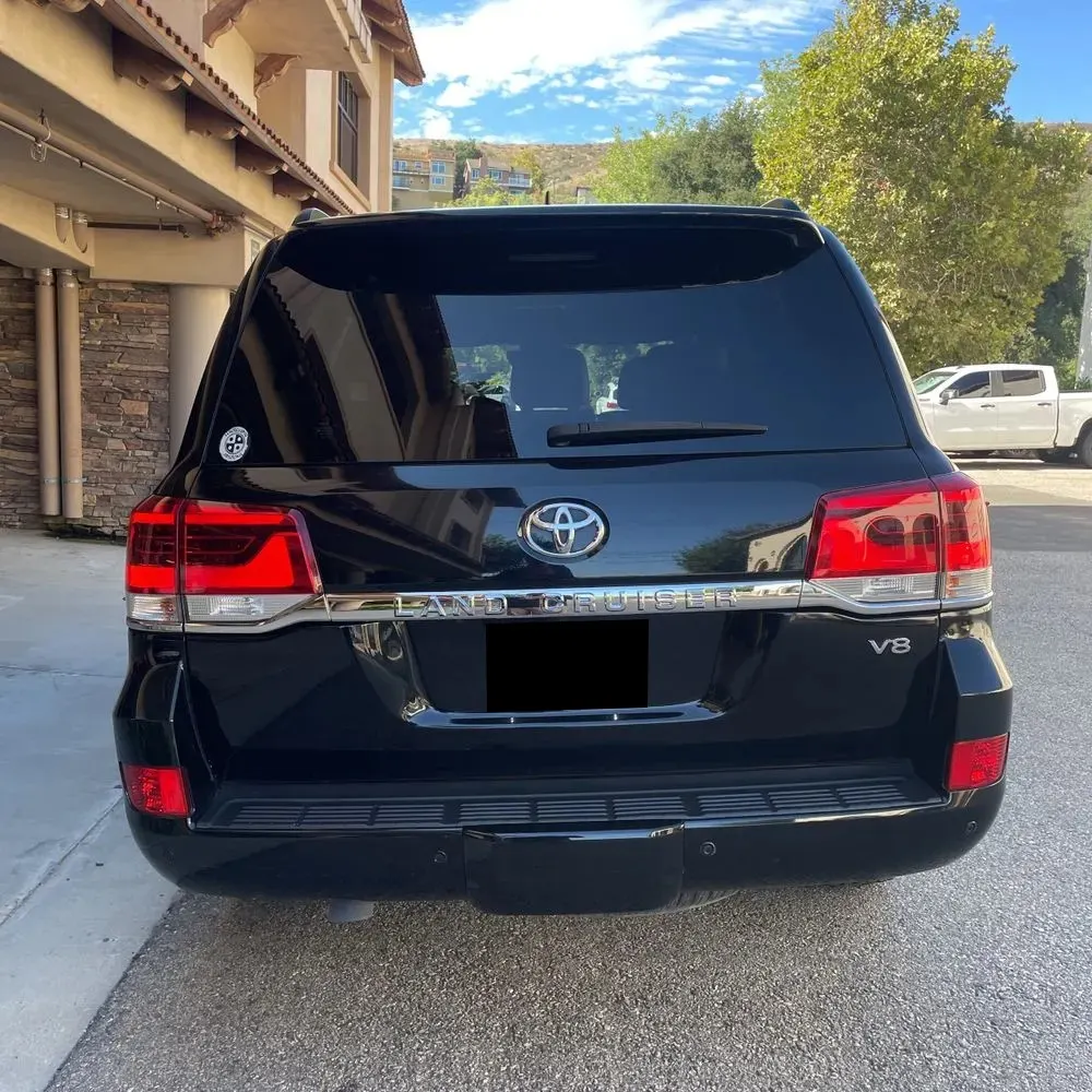2019 Toyota Land Cruiser Base