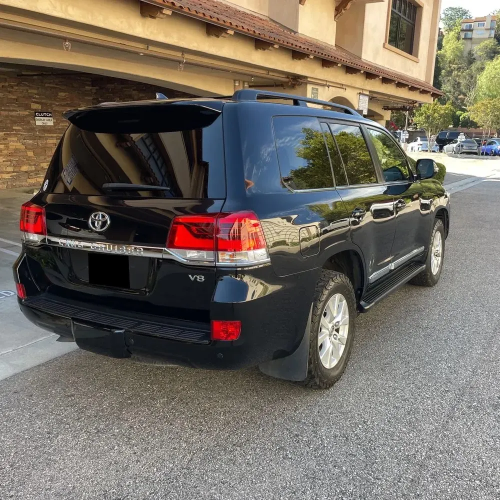 2019 Toyota Land Cruiser Base