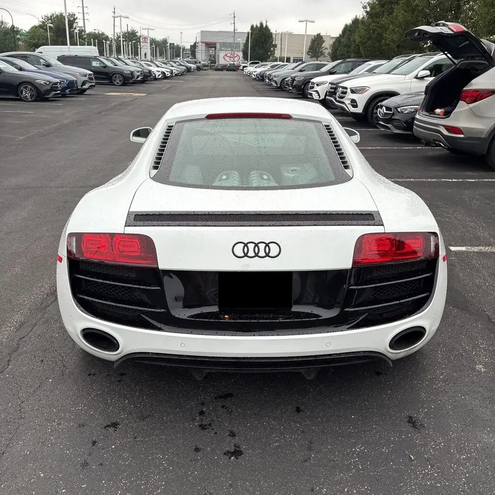2011 Audi R8 5.2
