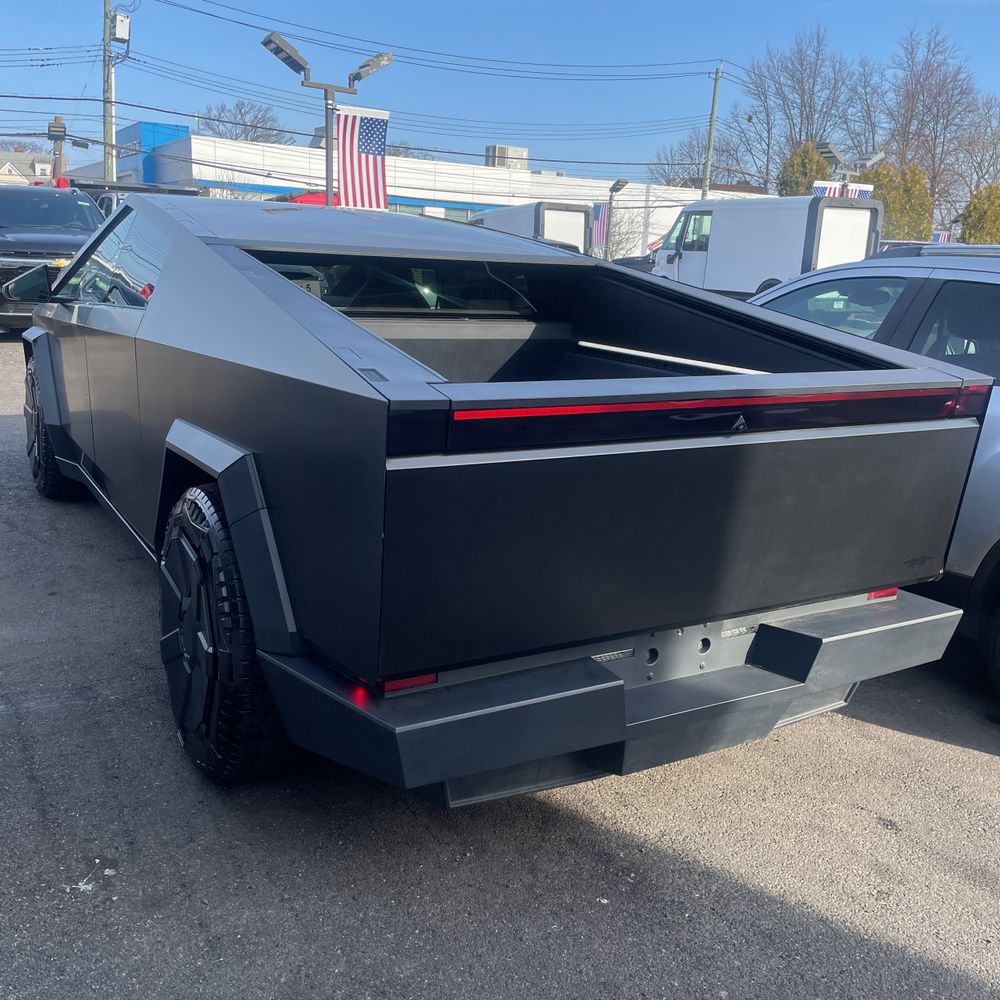 2024 Tesla Cybertruck CyberBeast