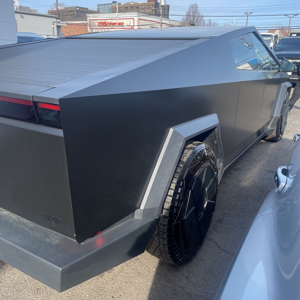 2024 Tesla Cybertruck CyberBeast