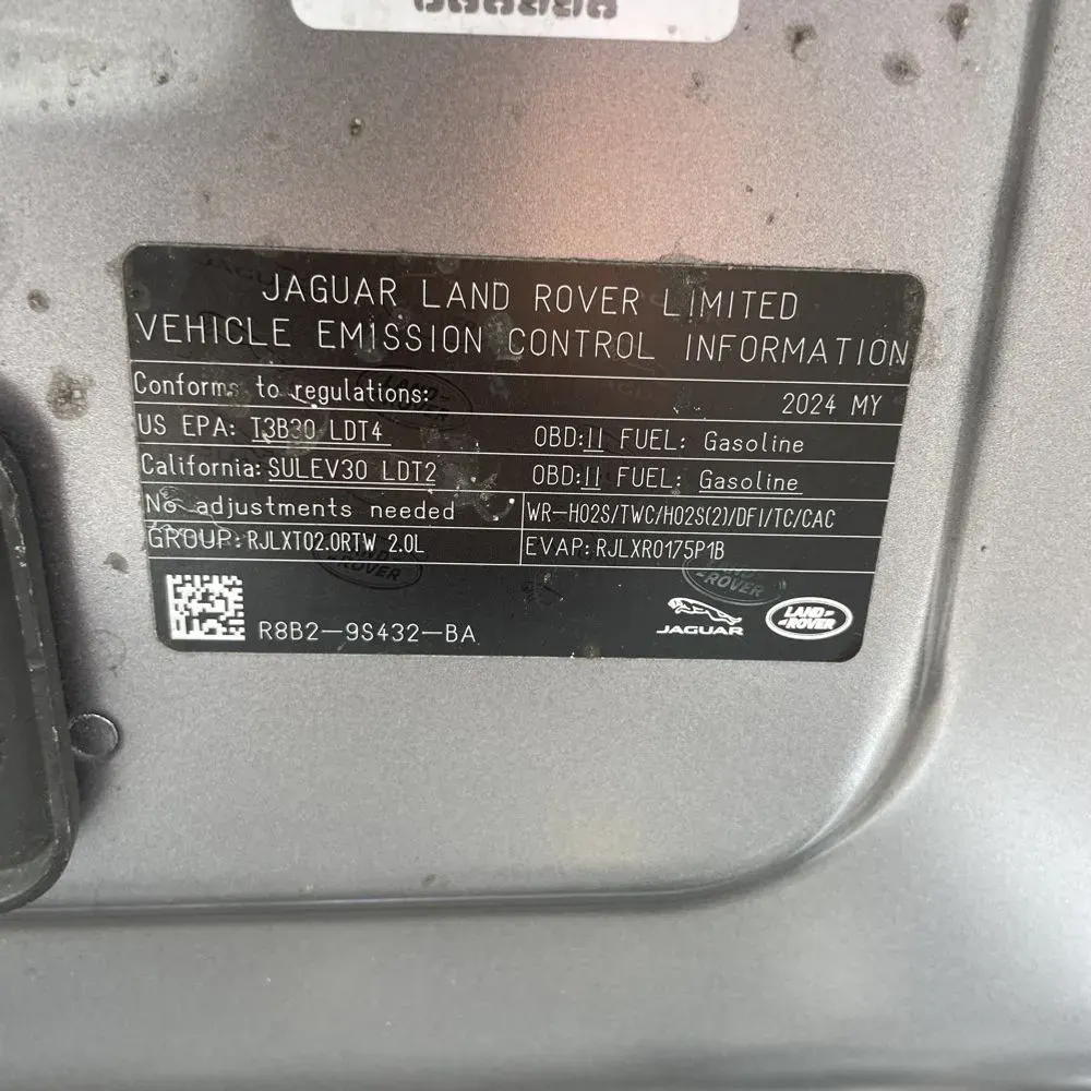 2024 Land Rover Defender 110 S P300