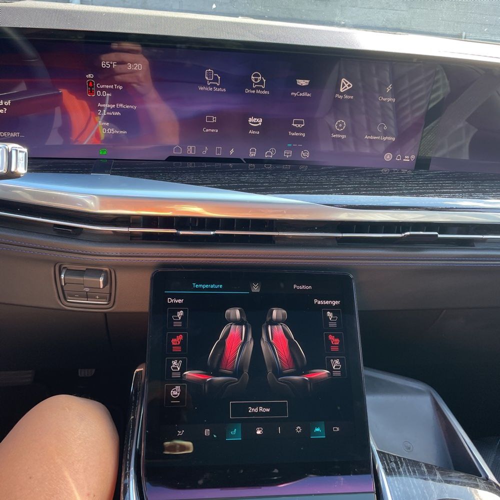 2025 Cadillac Escalade IQ Sport 1