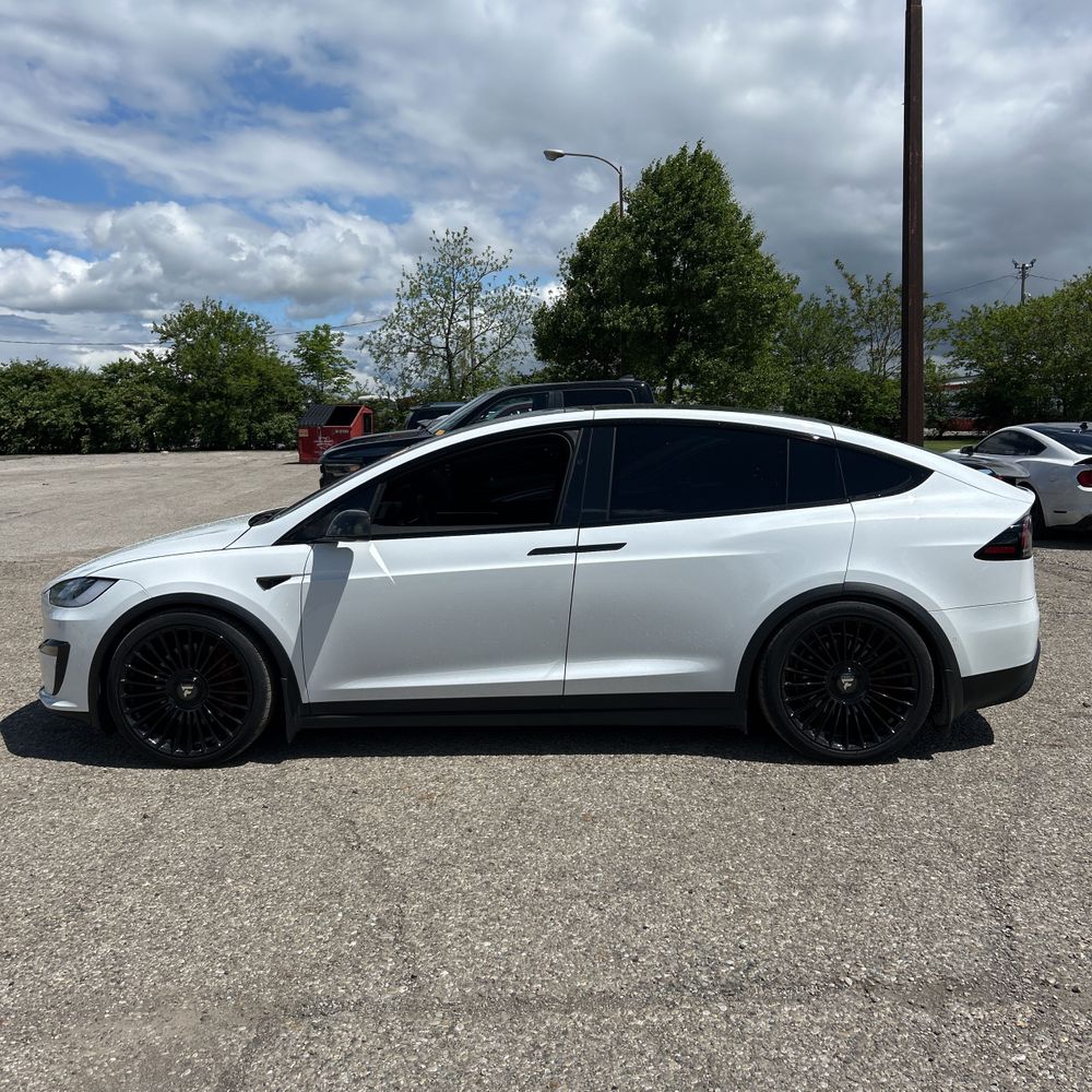 2022 Tesla Model X Plaid 4D SUV AWD