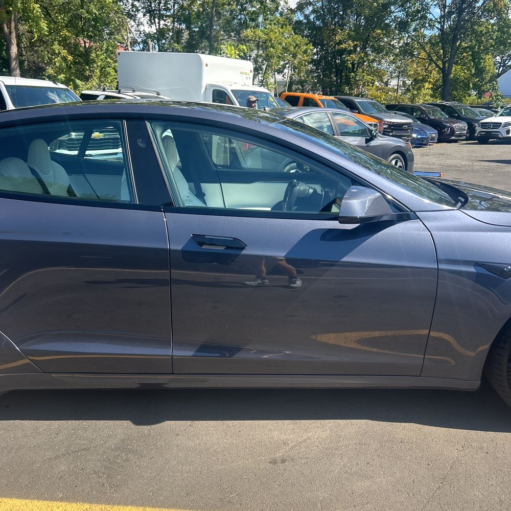 2021 Tesla Model S Plaid
