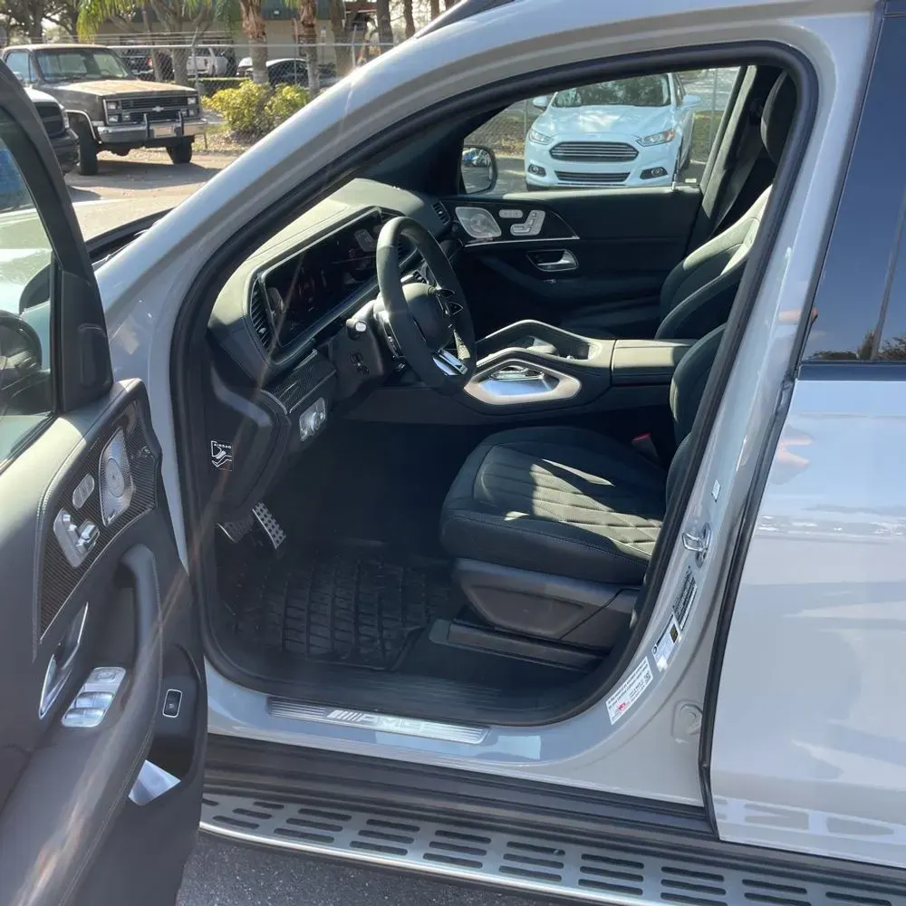 2025 Mercedes-Benz GLS AMG GLS 63