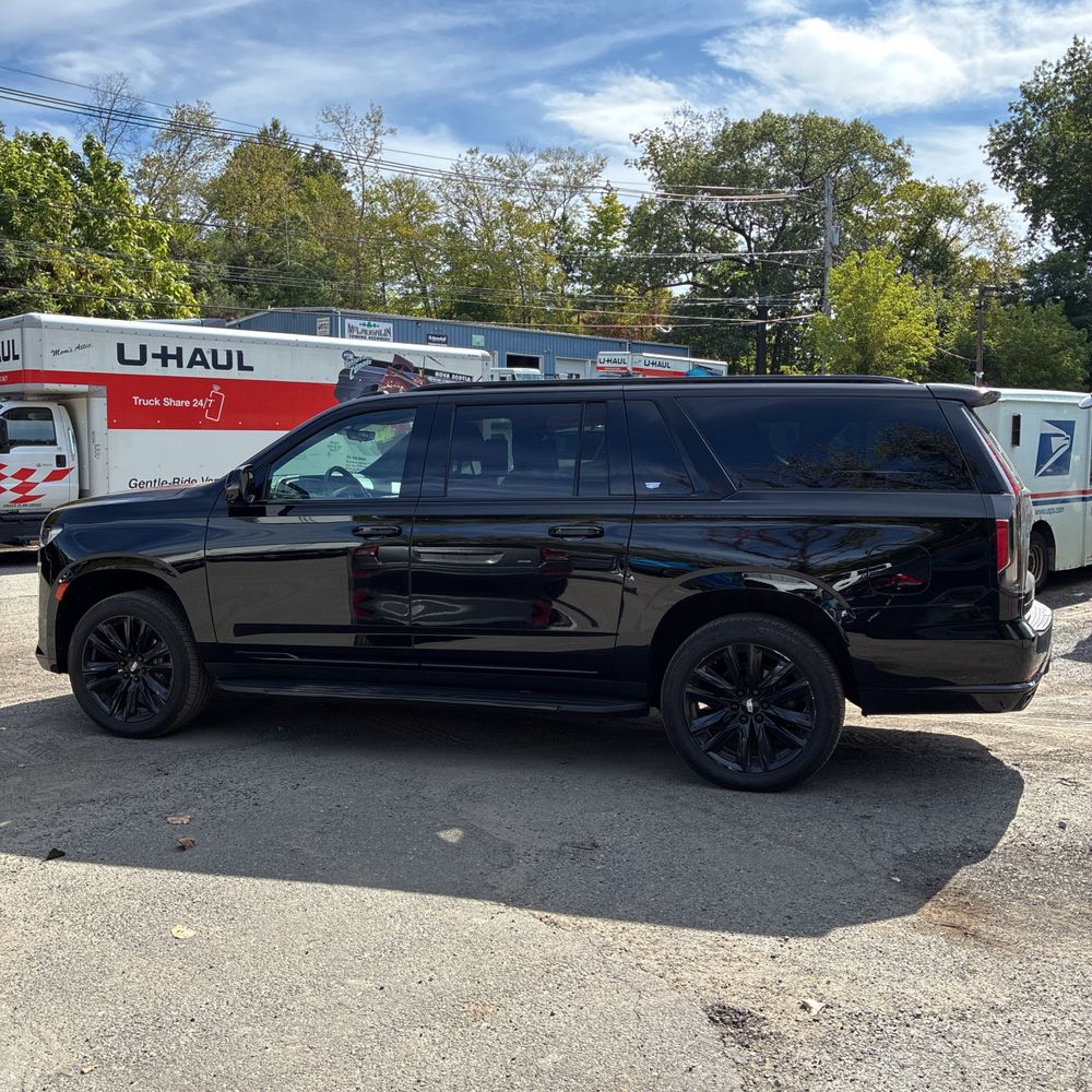 2021 Cadillac Escalade ESV Sport