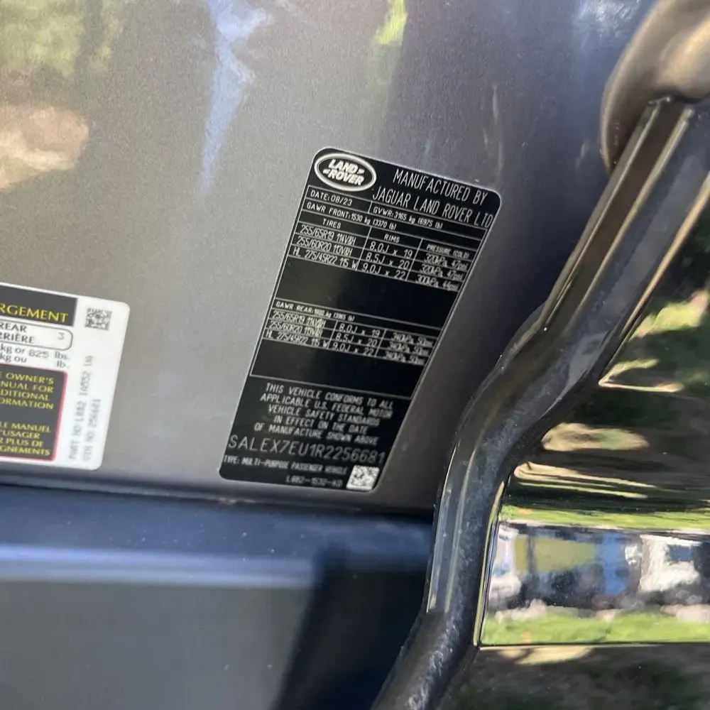 2024 Land Rover Defender 110 P400 X