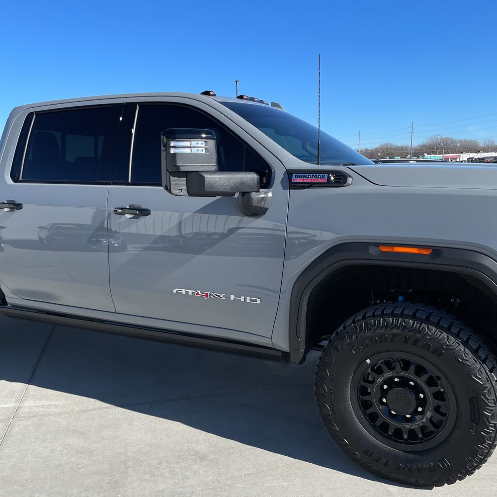 2025 GMC Sierra 2500HD AT4X