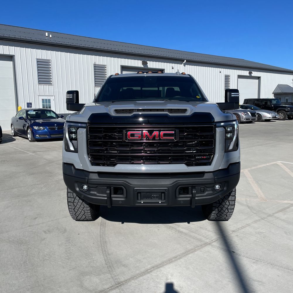 2025 GMC Sierra 2500HD AT4X