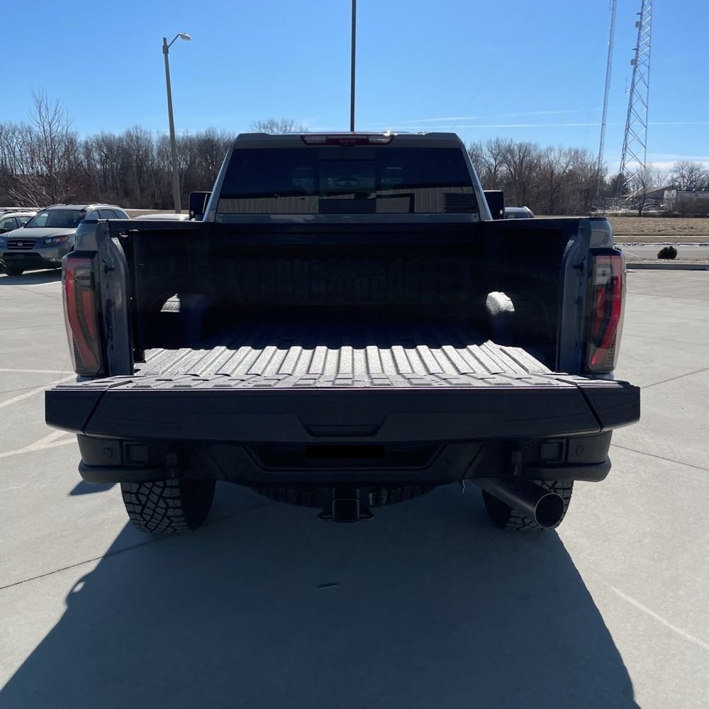 2025 GMC Sierra 2500HD AT4X