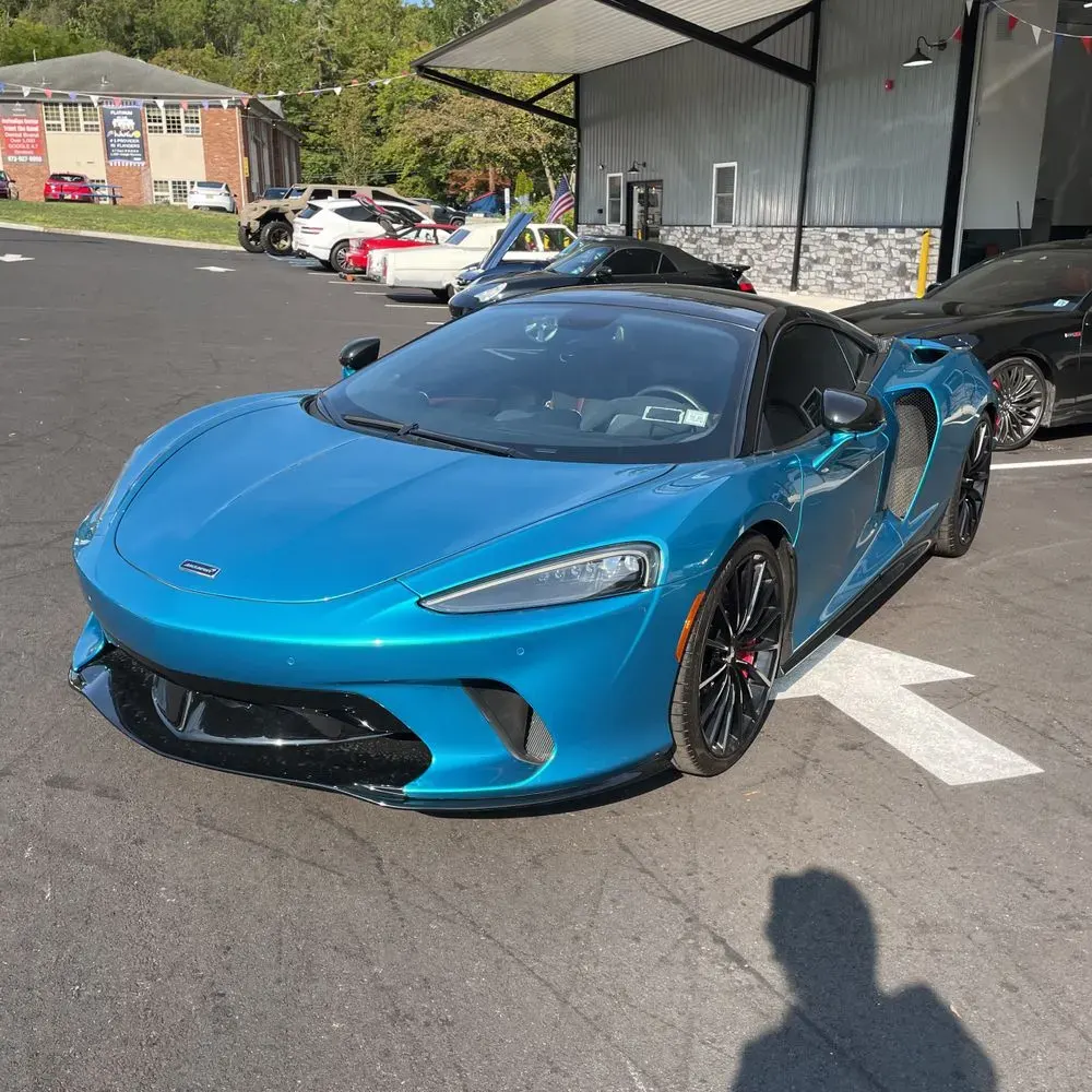 2023 McLaren GT Base