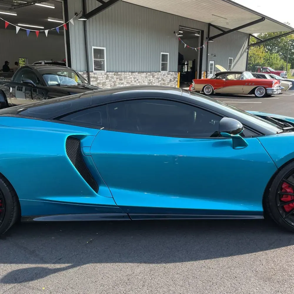 2023 McLaren GT Base