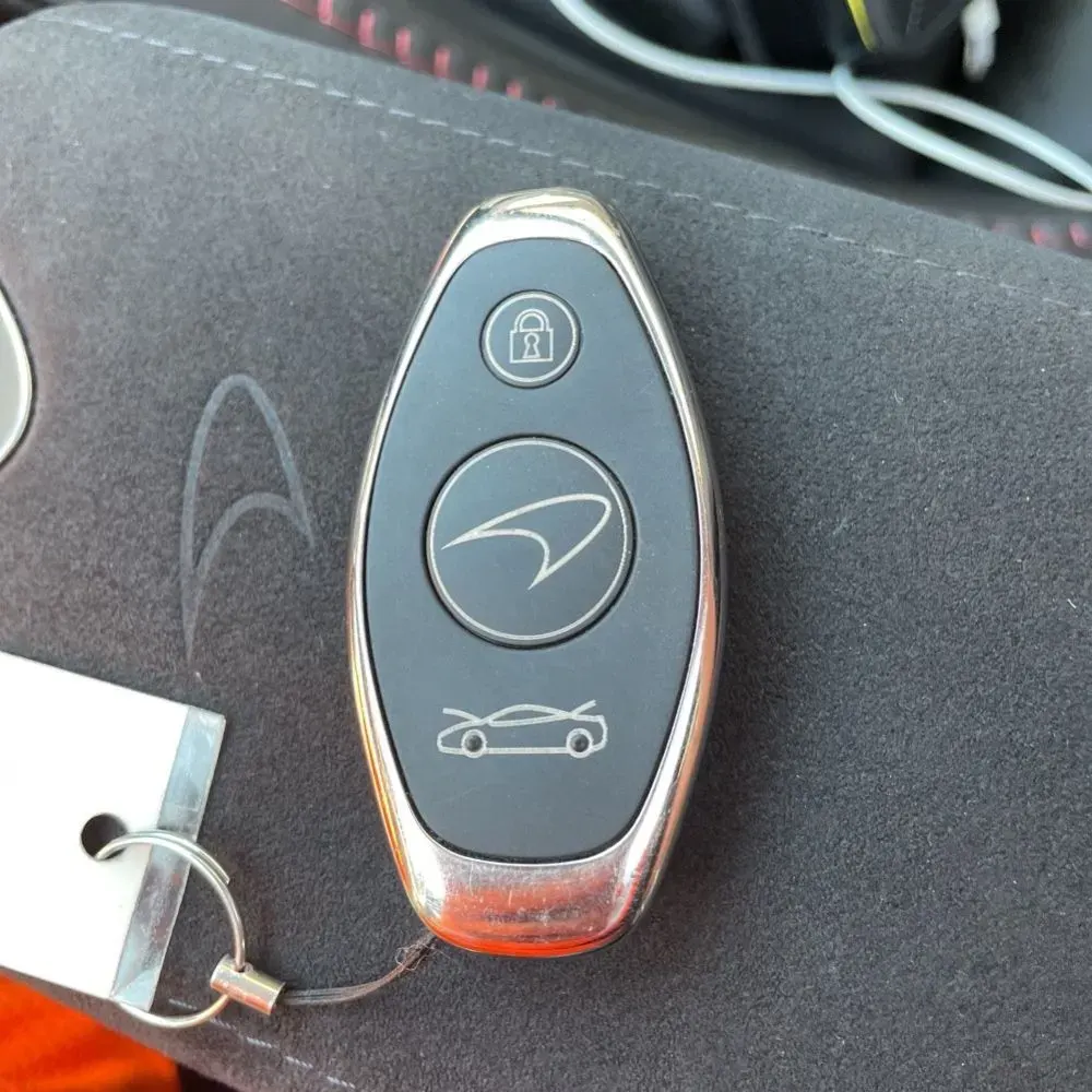 2023 McLaren GT Base