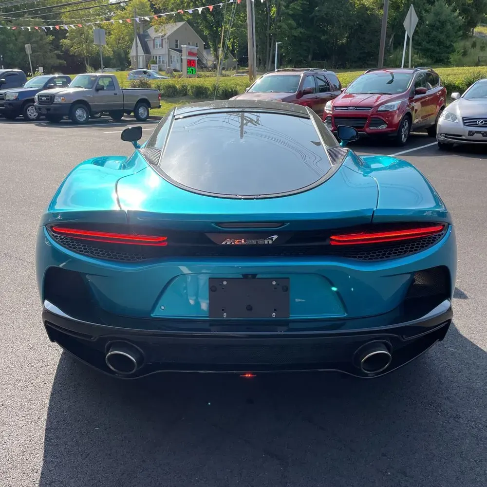 2023 McLaren GT Base