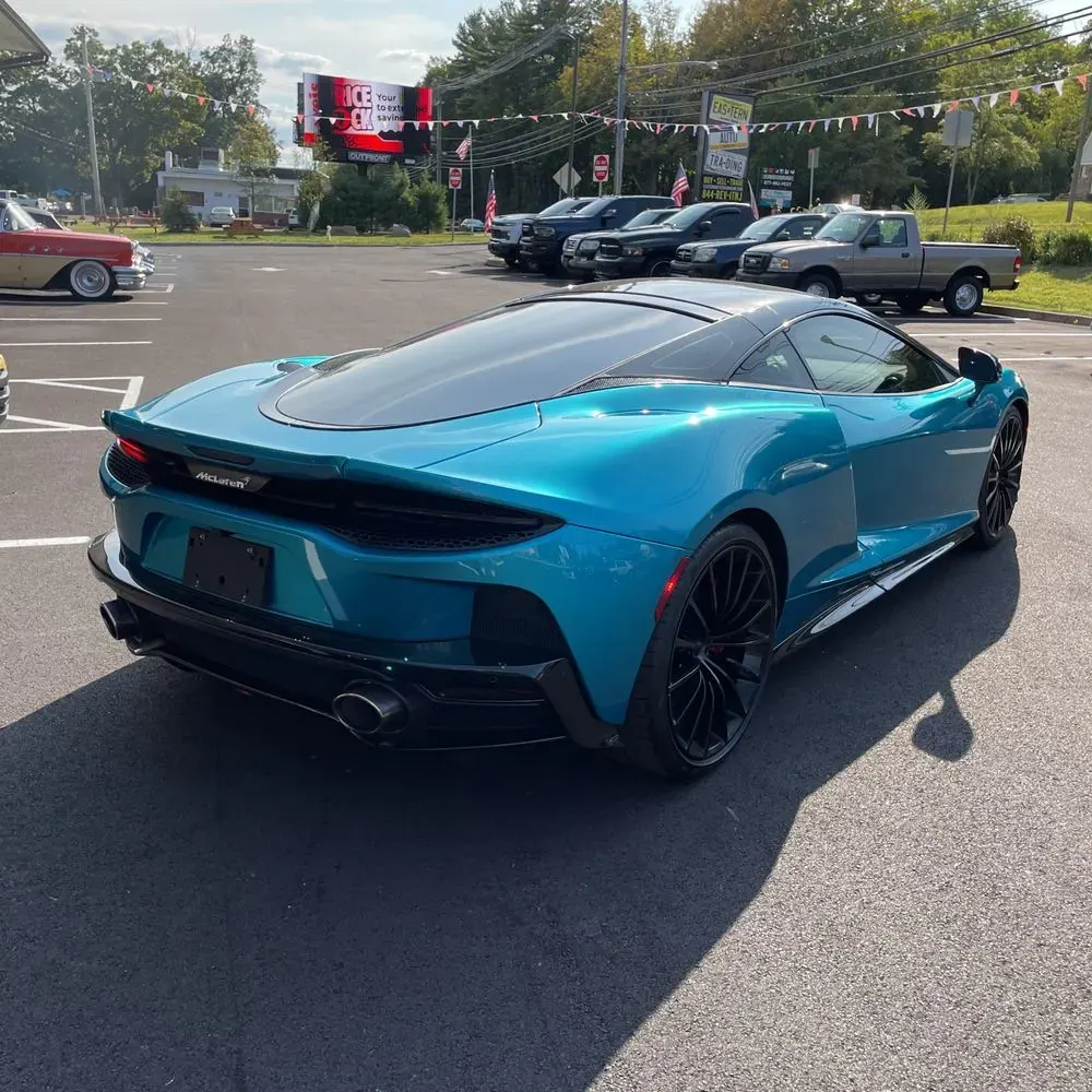 2023 McLaren GT Base