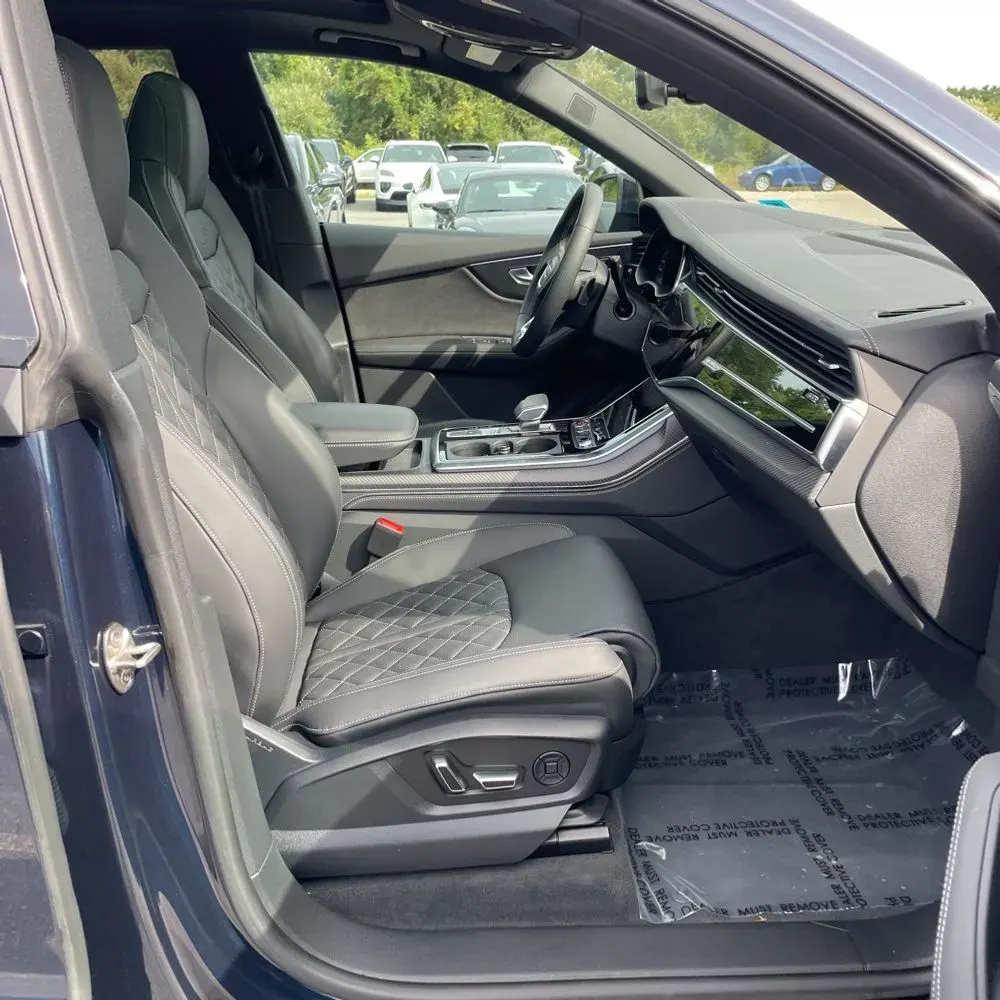 2024 Audi SQ8 Prestige