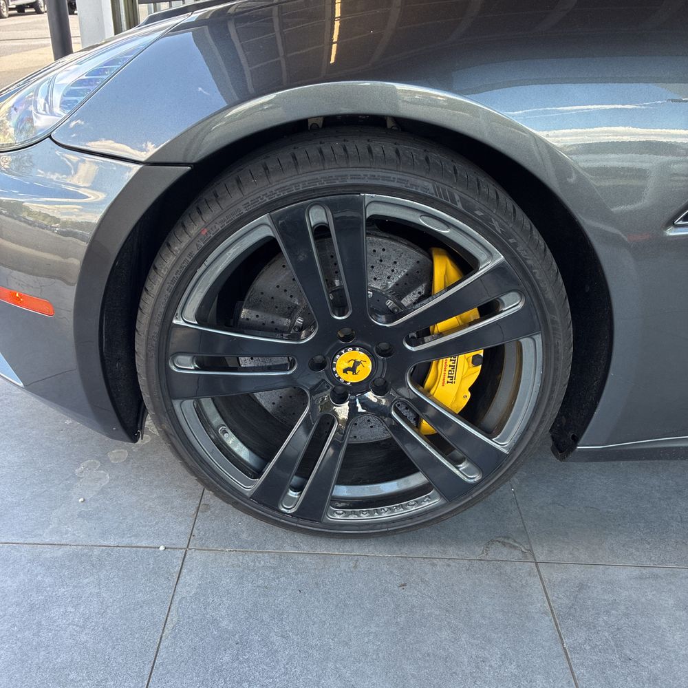 2010 Ferrari California Base 2D Convertible