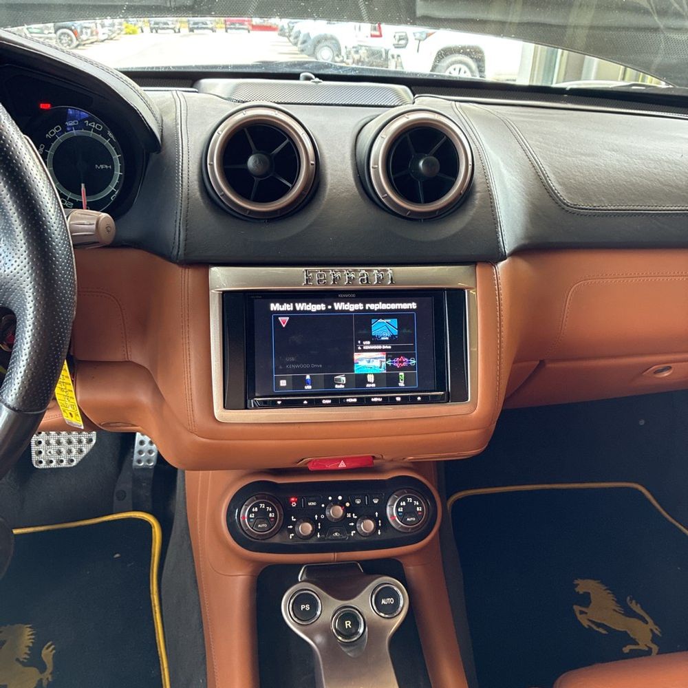 2010 Ferrari California Base 2D Convertible