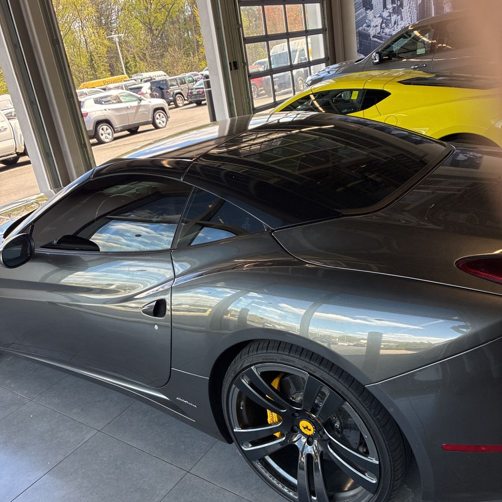 2010 Ferrari California Base 2D Convertible