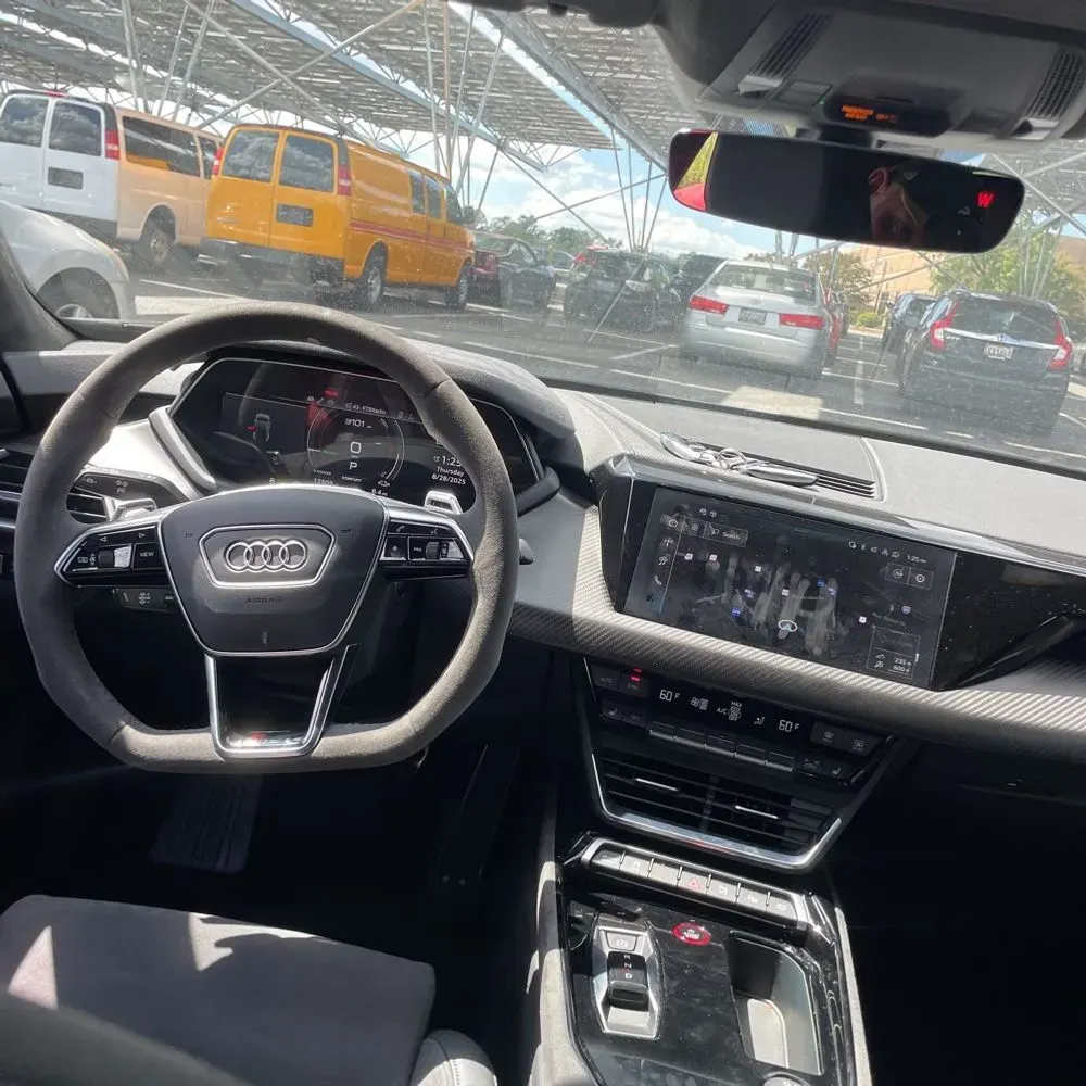 2024 Audi RS e-tron GT Base