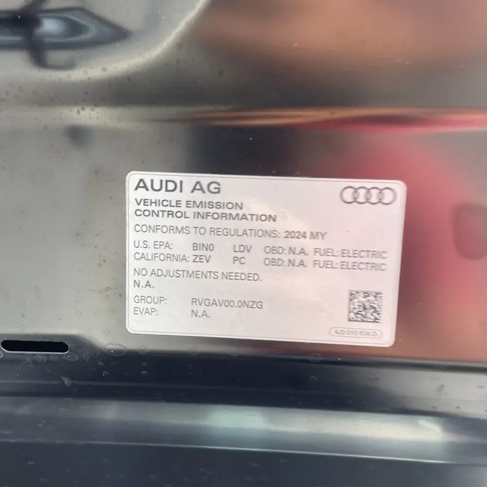 2024 Audi RS e-tron GT Base