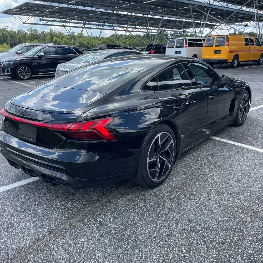 2024 Audi RS e-tron GT Base