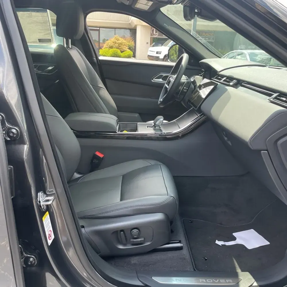2024 Land Rover Range Rover Velar Dynamic SE P250